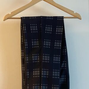 LONG TALL SALLY NAVY & GREY PLAID SLIM LEG TROUSERS, size 6